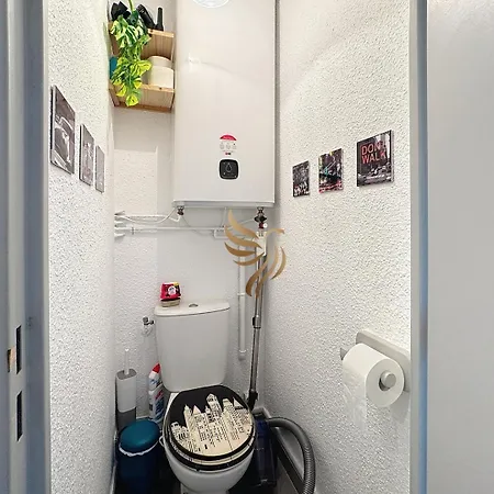 Capraphea T2 With Seaview,balcony,parking,ac,wifi. 公寓 *