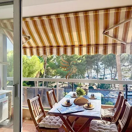 アパート Capraphea T2 With Seaview,balcony,parking,ac,wifi. Saint-Raphaël