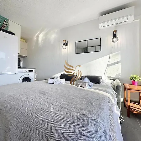 Apartamento Capraphéa T2 With Seaview,balcony,parking,ac.